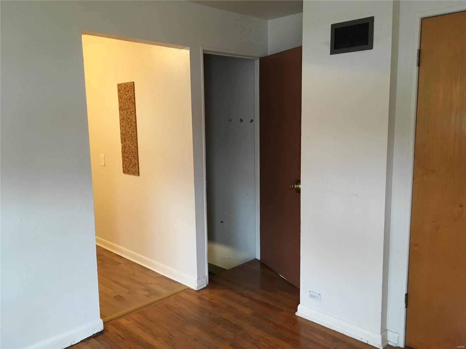 8000 Mathilda Avenue St. Louis, MO 63123 - Photo 17 of 32 Gallery Image 17