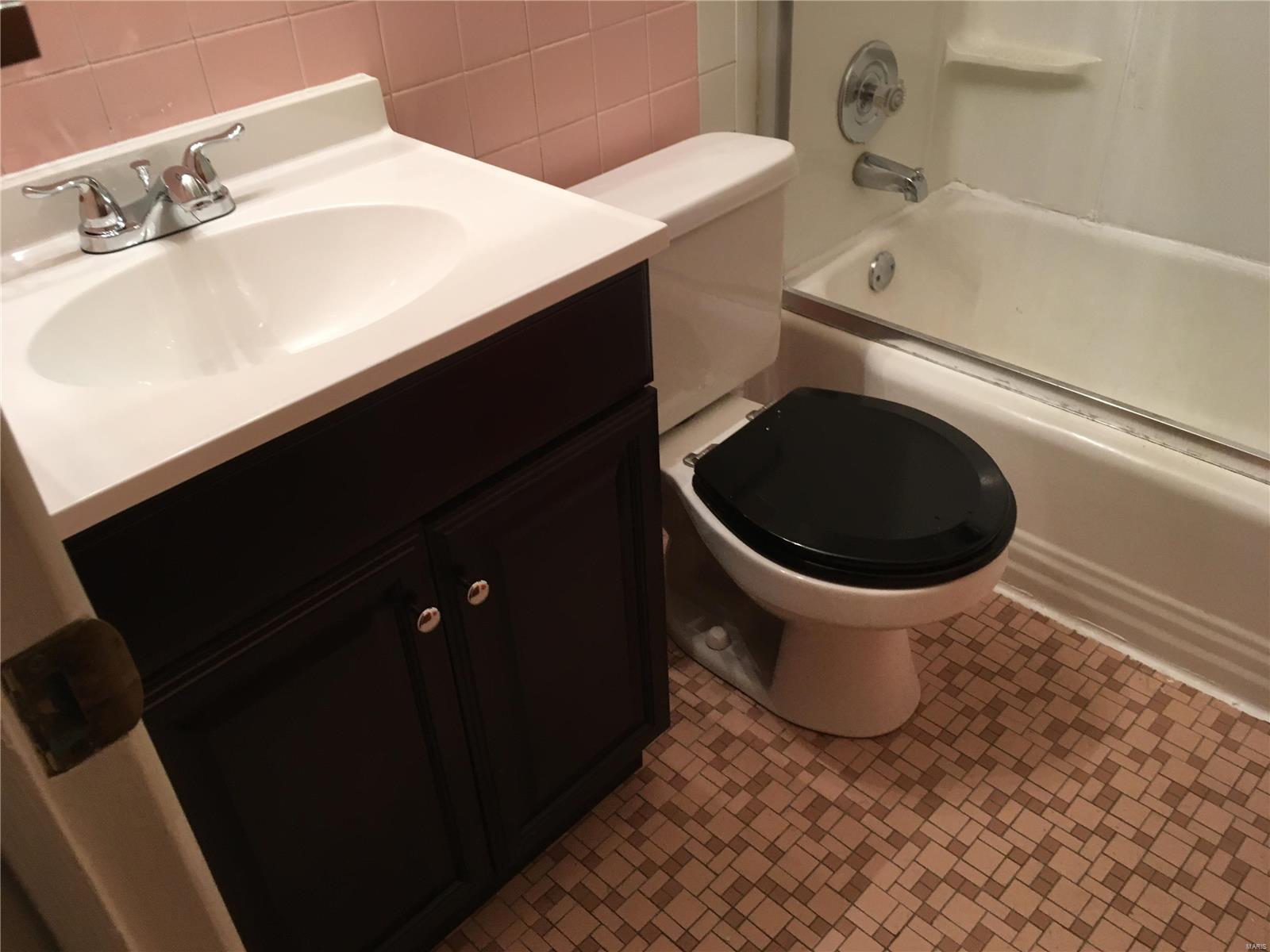 8000 Mathilda Avenue St. Louis, MO 63123 - Photo 18 of 32 Gallery Image 18