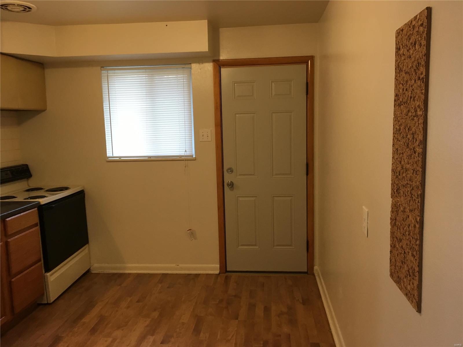 8000 Mathilda Avenue St. Louis, MO 63123 - Photo 10 of 32 Gallery Image 10