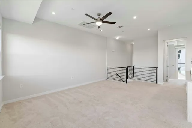 en view of an empty room