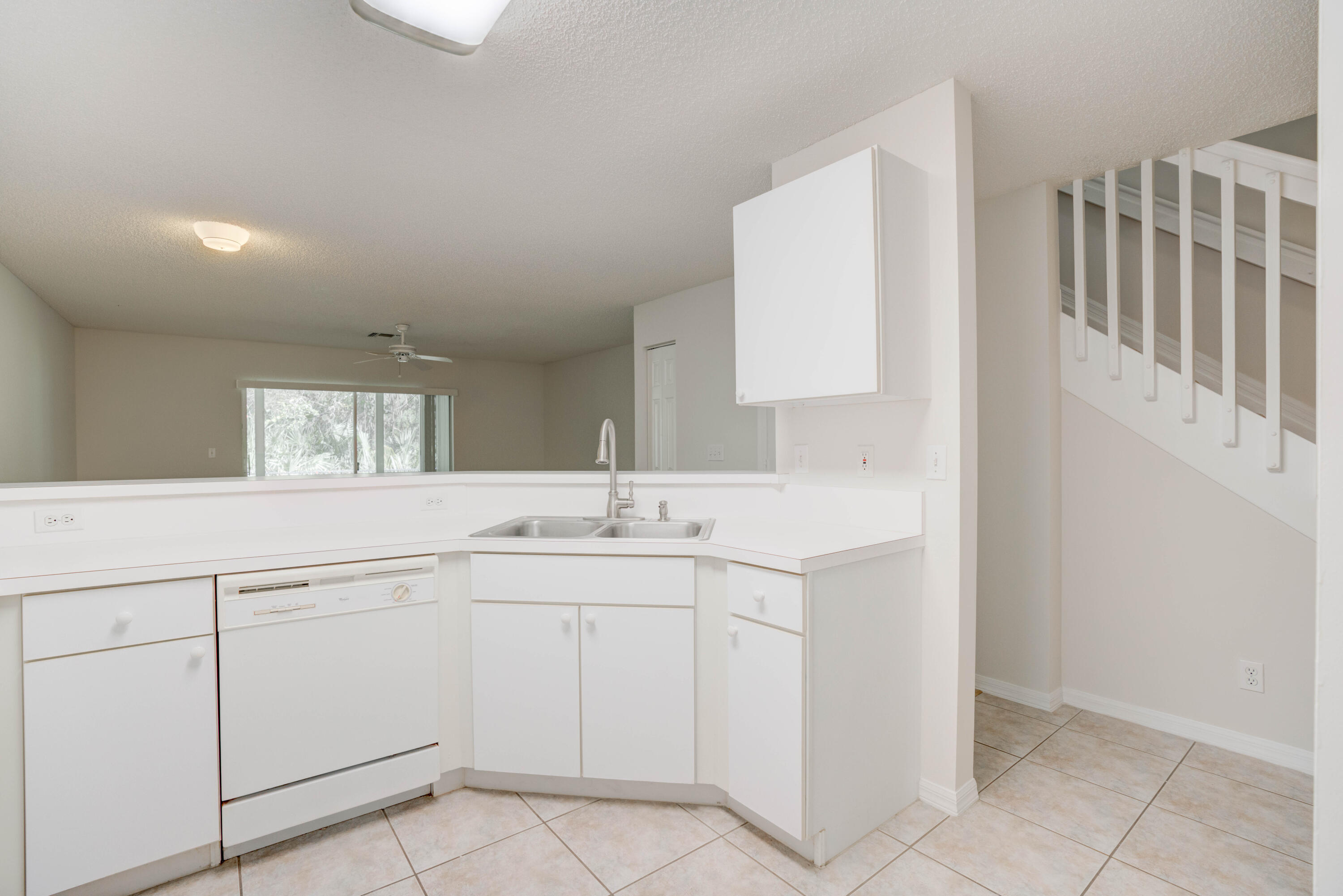 159 Fox Meadow Run Jupiter, FL 33458 - Photo 11 of 37 08__mlp5944_5_6_7_8