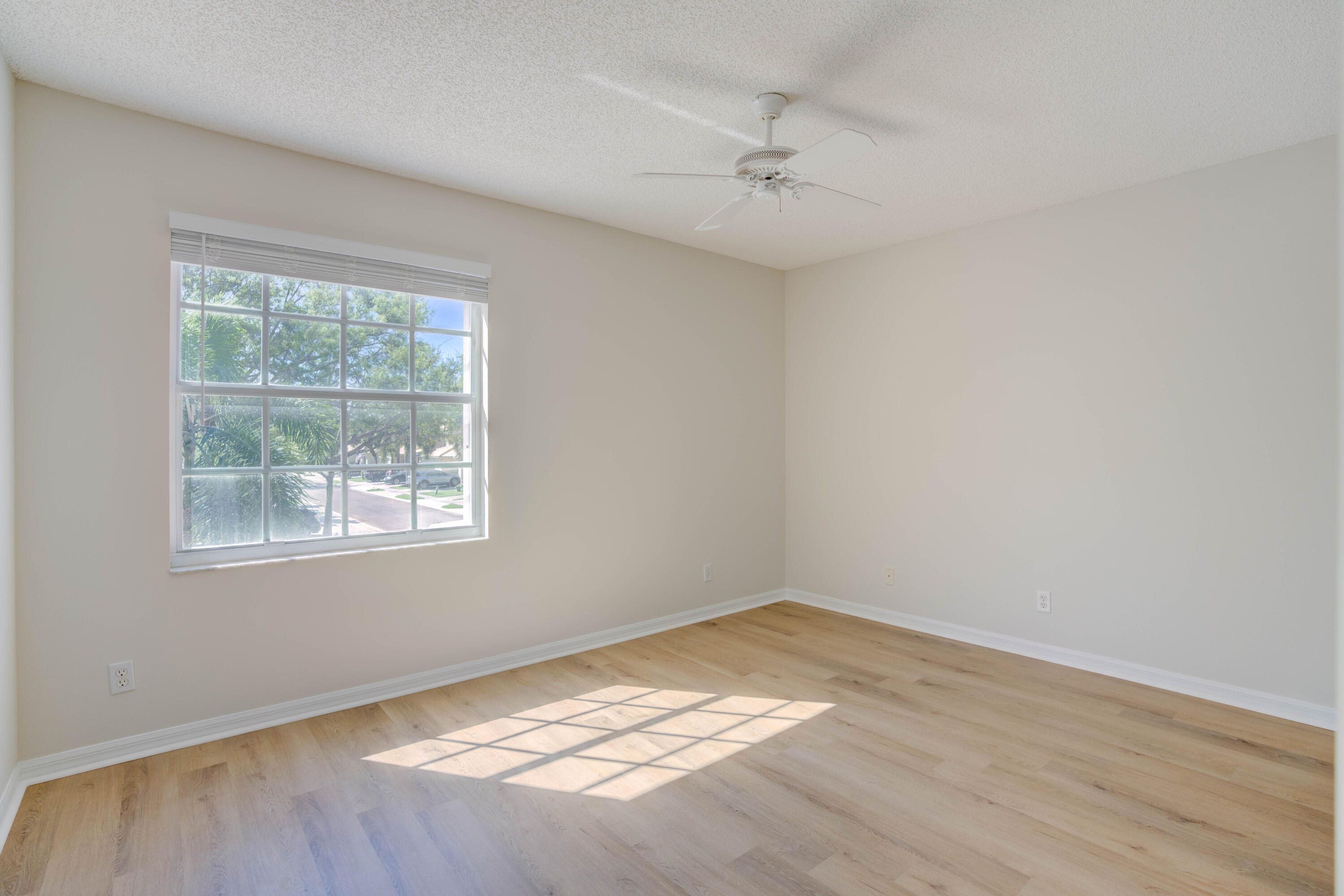 159 Fox Meadow Run Jupiter, FL 33458 - Photo 31 of 37 Bedroom 2