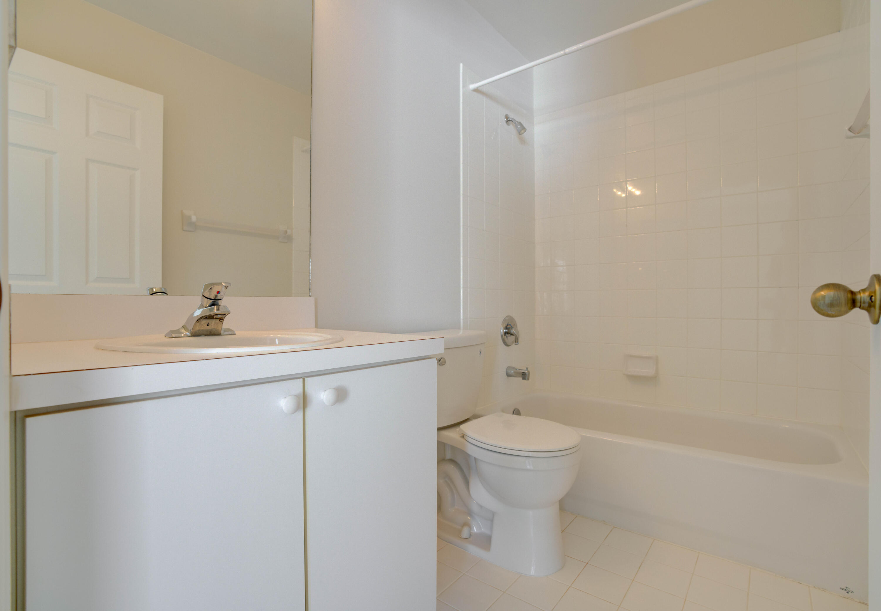 159 Fox Meadow Run Jupiter, FL 33458 - Photo 34 of 37 Ensuite Bathroom