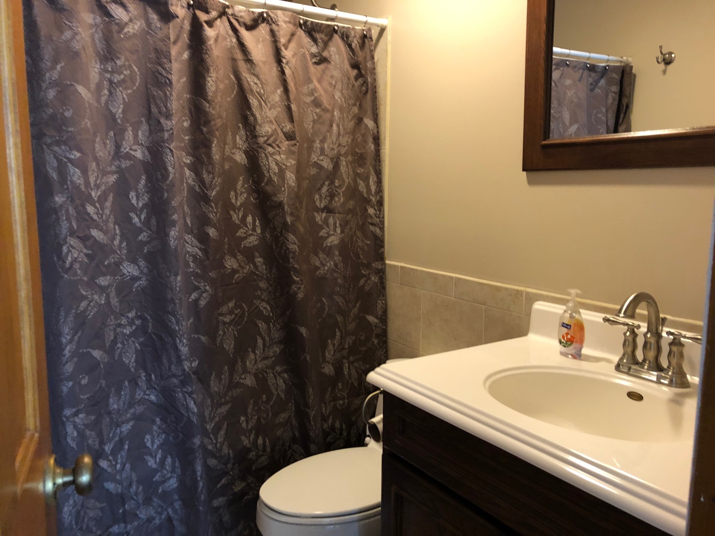 29 Surrey Road Montgomery, IL 60538 - Photo 12 of 26 a bathroom with a sink and a toilet