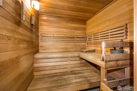 $425,000 | 5450 Leary Avenue Northwest, Unit 445, Seattle, WA 98107