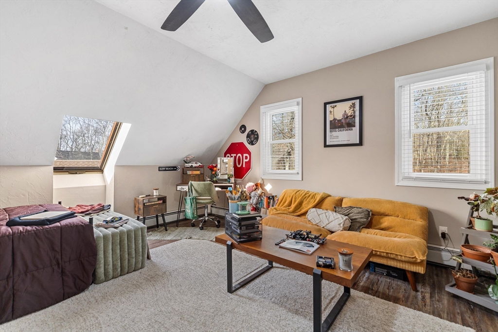 8 Longview Avenue Webster, MA 01570 - Photo 22 of 41