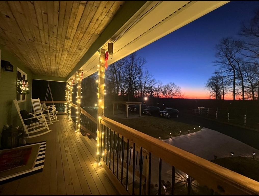 8 Longview Avenue Webster, MA 01570 - Photo 38 of 41