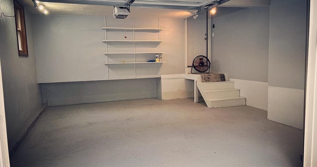 8 Longview Avenue Webster, MA 01570 - Photo 40 of 41