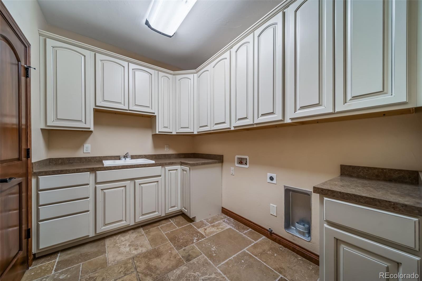 7936 Monarch Road Larkspur, CO 80118 - Photo 36 of 50 Gallery Image 36