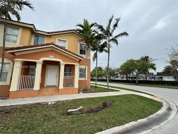 $2,600 | 24304 Southwest 109th Avenue, Unit 24304, Homestead, FL 33032
