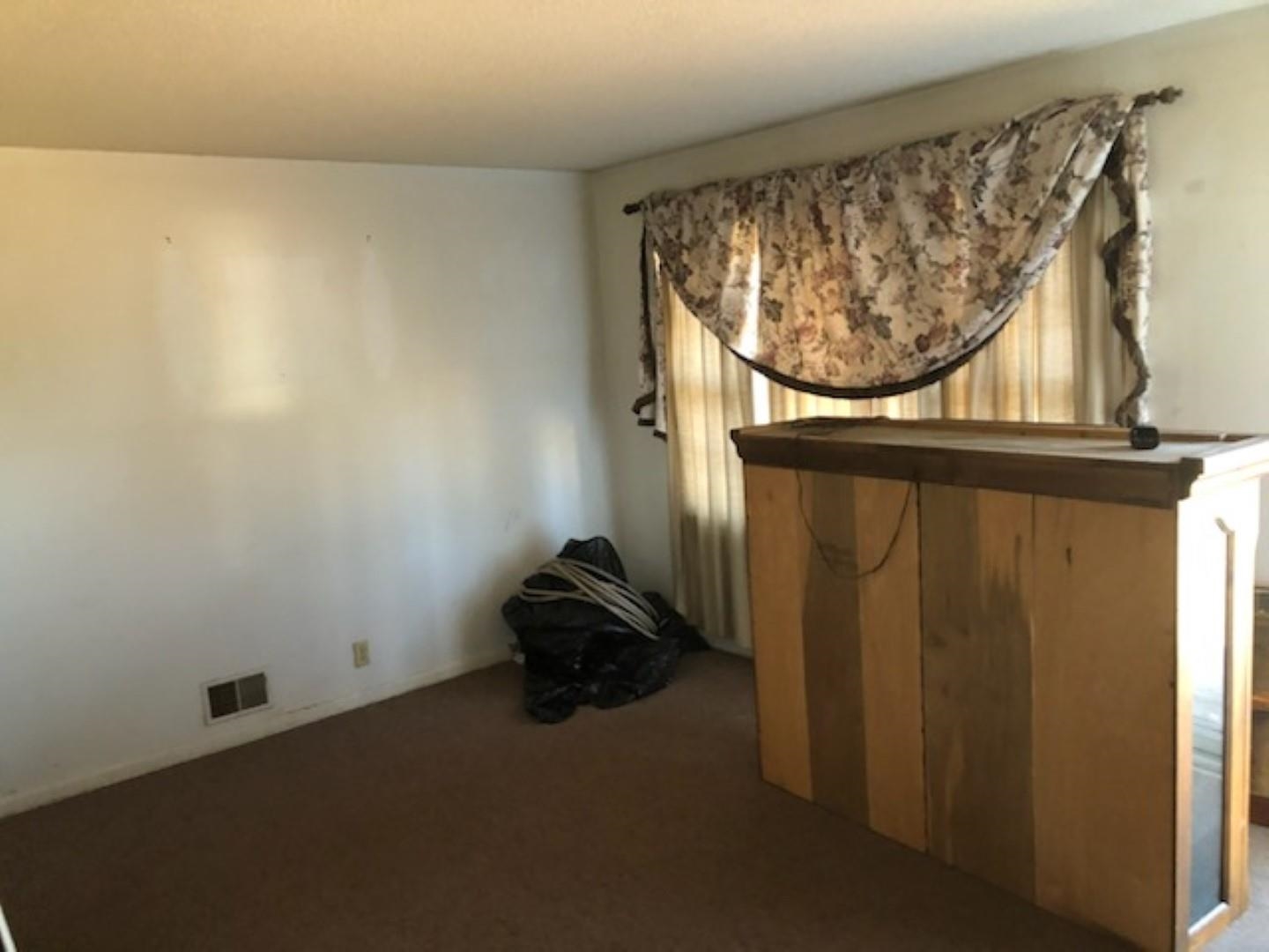 104 Hickory Hill Drive Inman, SC 29349 - Photo 7 of 18