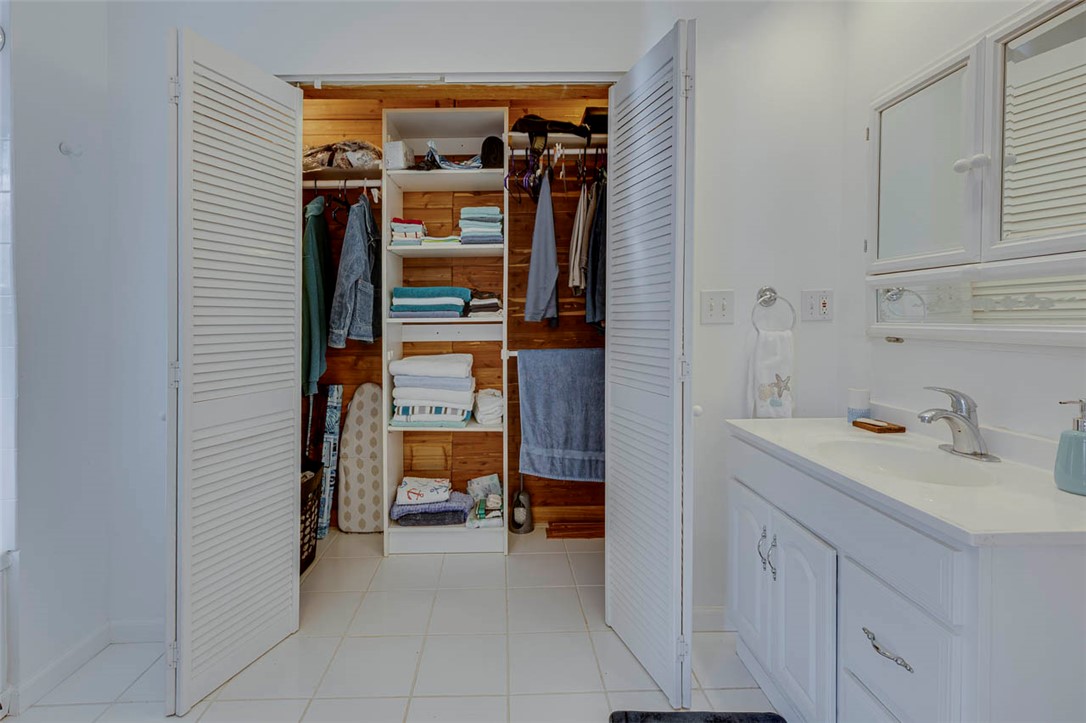 203 Snead Lane Westminster, SC 29693 - Photo 14 of 45