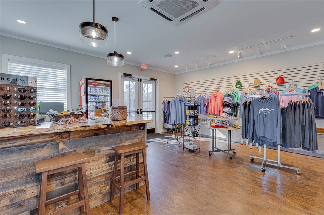 203 Snead Lane Westminster, SC 29693 - Photo 34 of 45 Pro shop