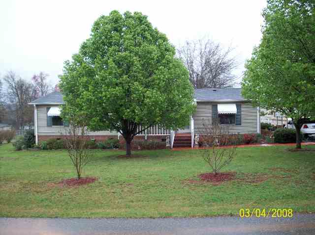 1632 South McElhaney Road Greer, SC 29651 - Photo 1 of 11 Gallery Image 1
