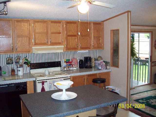1632 South McElhaney Road Greer, SC 29651 - Photo 10 of 11 Gallery Image 10