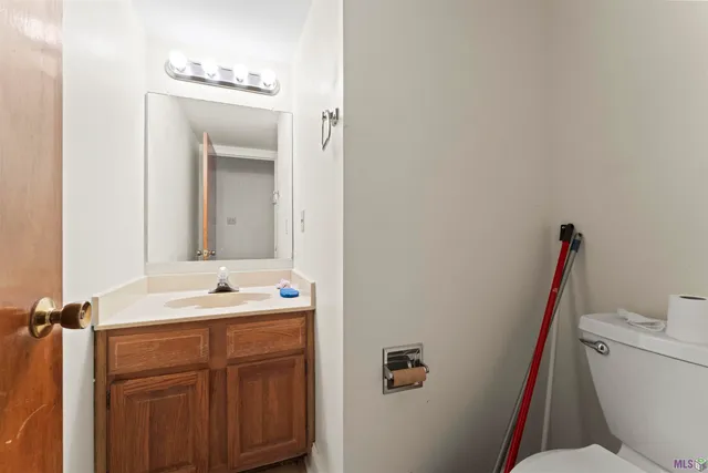 $115,000 | 1747 South Brightside View Drive, Unit C, Baton Rouge, LA 70820