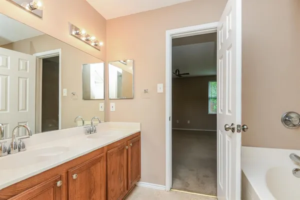 $2,300 | 1301 Anna Lea Lane, Burleson, TX 76028