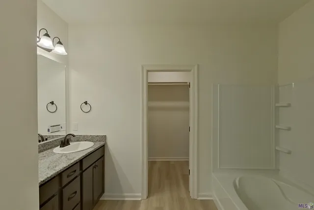 $1,740 | 121 Salvat Drive, Lafayette, LA 70507