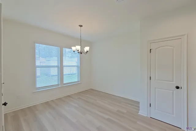 $1,740 | 121 Salvat Drive, Lafayette, LA 70507