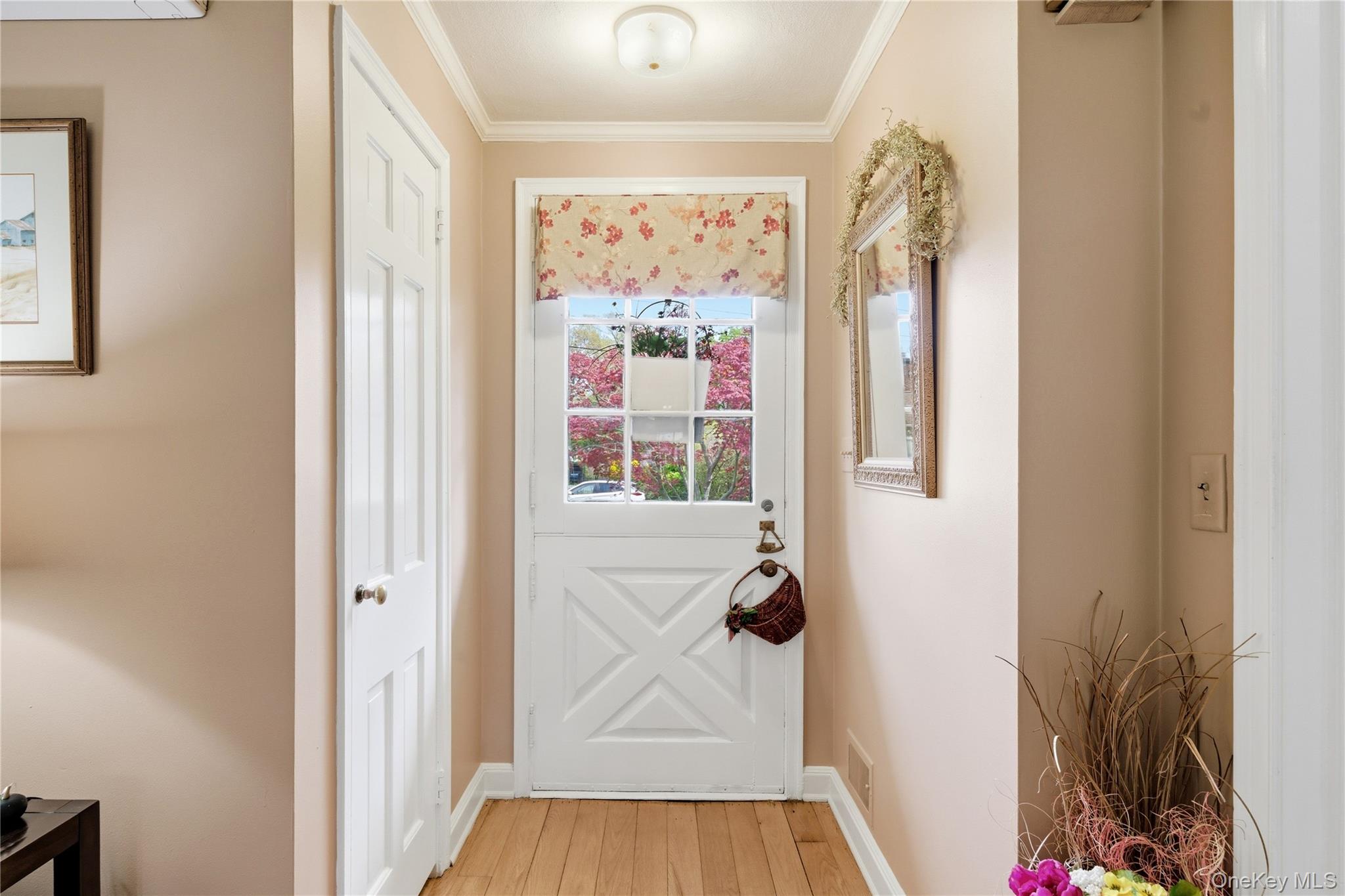 56 Wood Avenue Amityville, NY 11701 - Photo 18 of 45