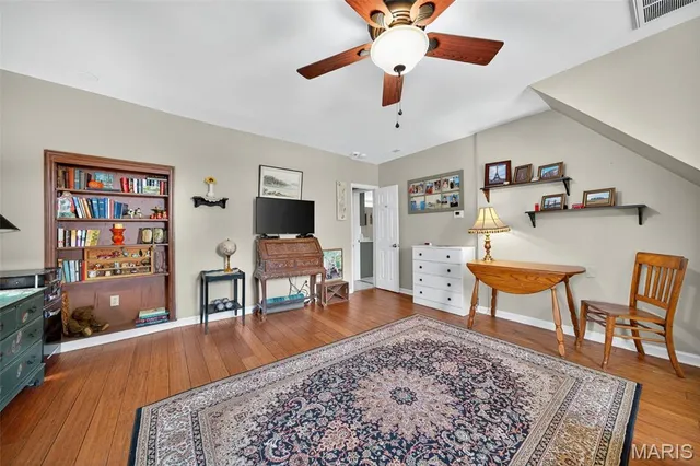 $825,000 | 5596 Walnut Street, Augusta, MO 63332