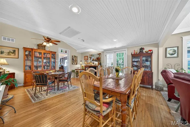 $825,000 | 5596 Walnut Street, Augusta, MO 63332