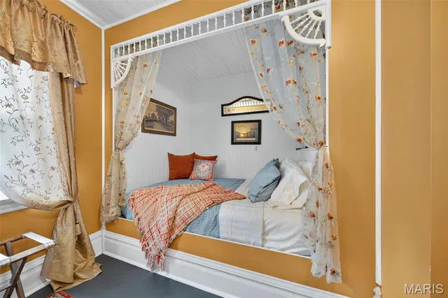 $825,000 | 5596 Walnut Street, Augusta, MO 63332