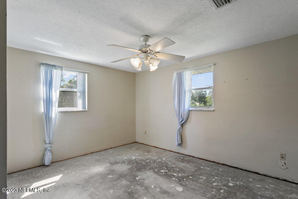 3018 Ruddy Lane Middleburg, FL 32068 - Photo 13 of 34 011_3018_ruddy_ln_11