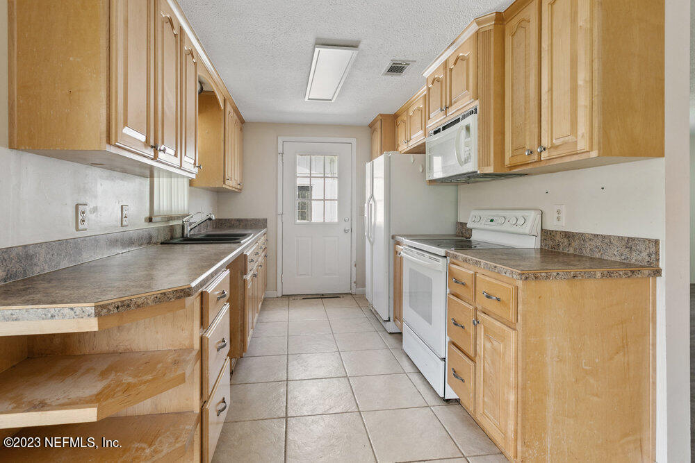 3018 Ruddy Lane Middleburg, FL 32068 - Photo 20 of 34 018_3018_ruddy_ln_18