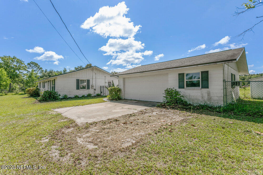 3018 Ruddy Lane Middleburg, FL 32068 - Photo 4 of 34 002_3018_ruddy_ln_2