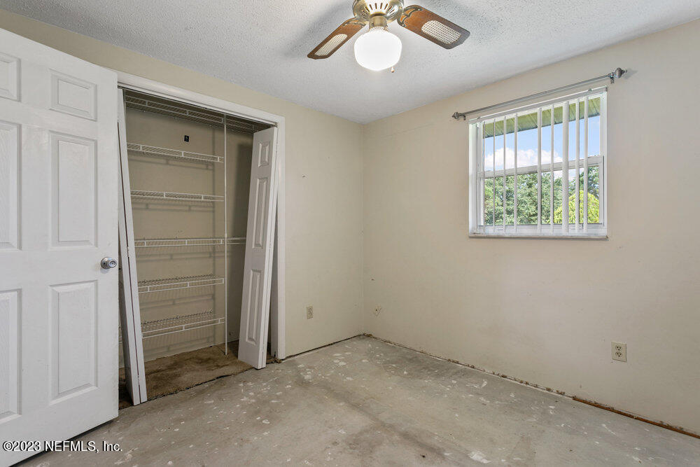 3018 Ruddy Lane Middleburg, FL 32068 - Photo 10 of 34 008_3018_ruddy_ln_8