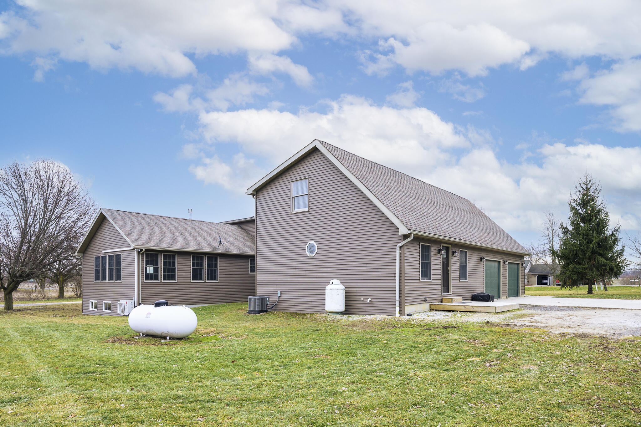 23481 Fairmount Road Waynesfield, OH 45896 - Photo 61 of 76 Gallery Image 61