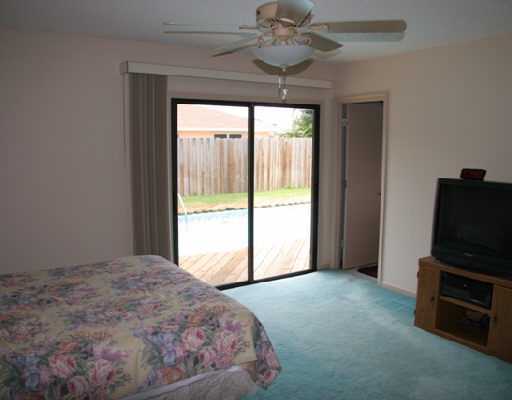 735 Curlew Road Delray Beach, FL 33444 - Photo 10 of 14 Additional Photo