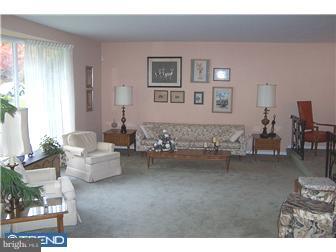 805 Gregory Road Rydal, PA 19046 - Photo 2 of 6