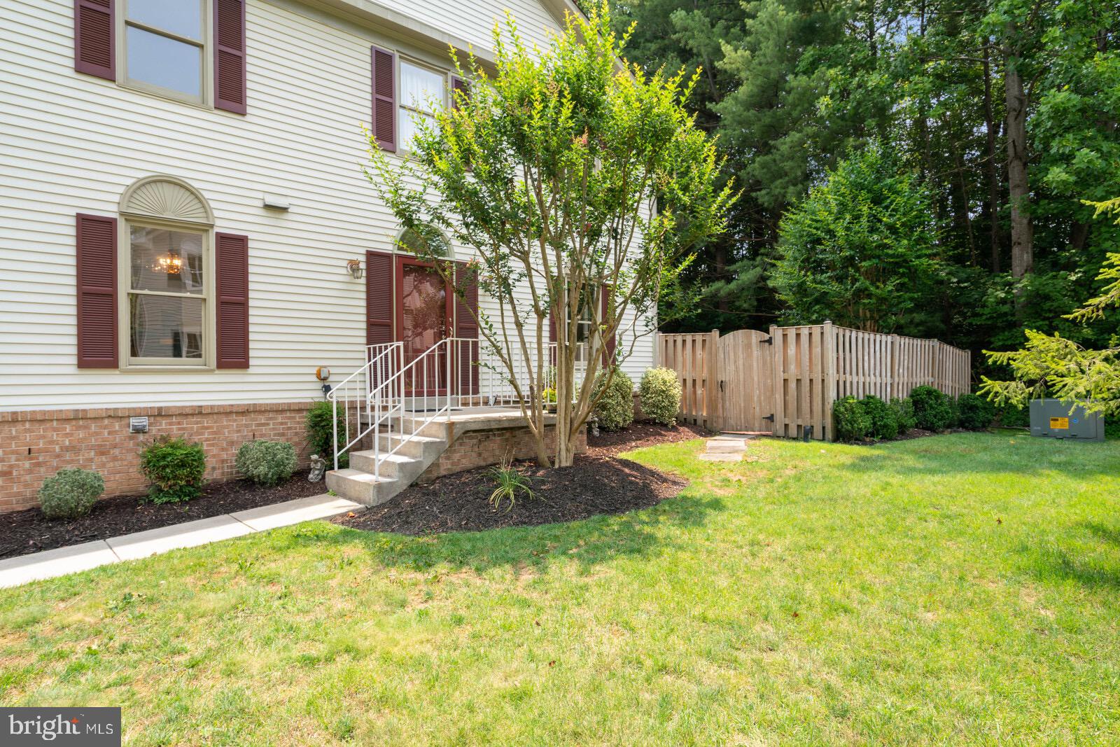 7271 Olde Lantern Way Springfield, VA 22152 - Photo 2 of 44 Gallery Image 2