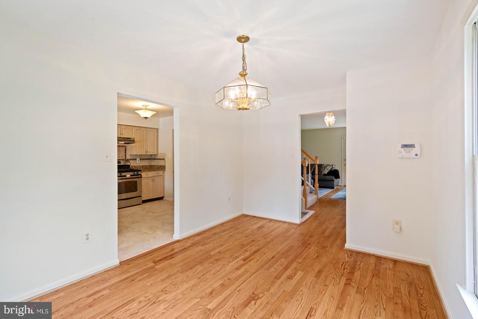 7271 Olde Lantern Way Springfield, VA 22152 - Photo 14 of 44 Gallery Image 14
