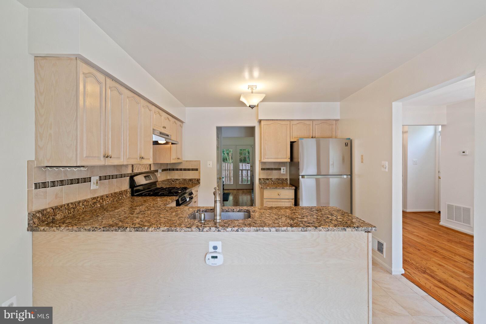 7271 Olde Lantern Way Springfield, VA 22152 - Photo 17 of 44 Gallery Image 17