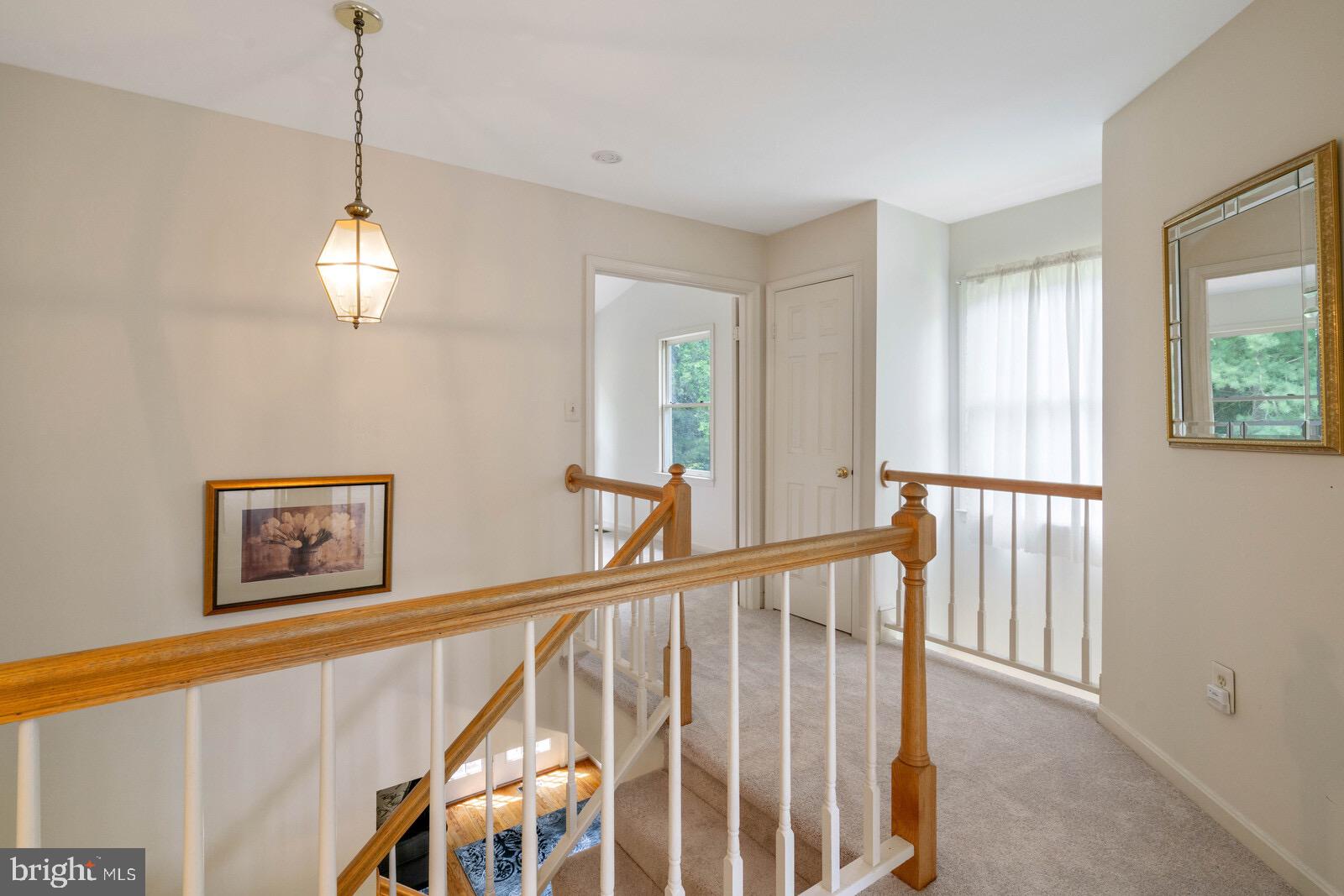 7271 Olde Lantern Way Springfield, VA 22152 - Photo 22 of 44 Upper Level