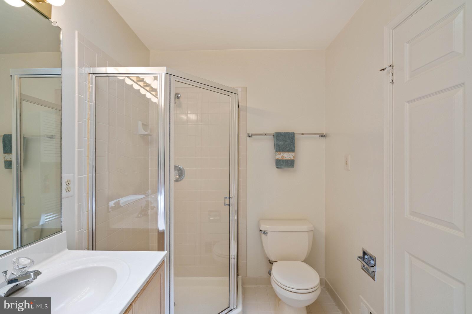 7271 Olde Lantern Way Springfield, VA 22152 - Photo 29 of 44 Gallery Image 29