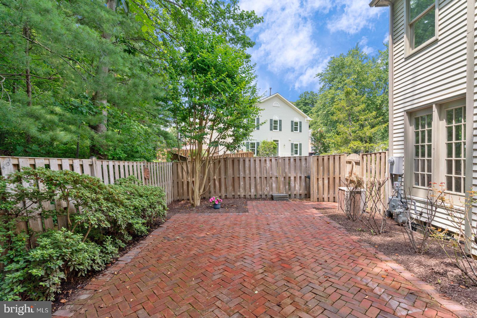 7271 Olde Lantern Way Springfield, VA 22152 - Photo 44 of 44 Gallery Image 44