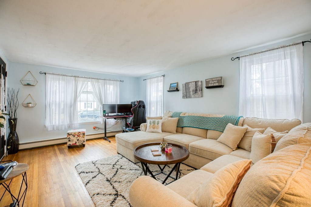 23 Kerry Drive Springfield, MA 01118 - Photo 13 of 24 Gallery Image 13