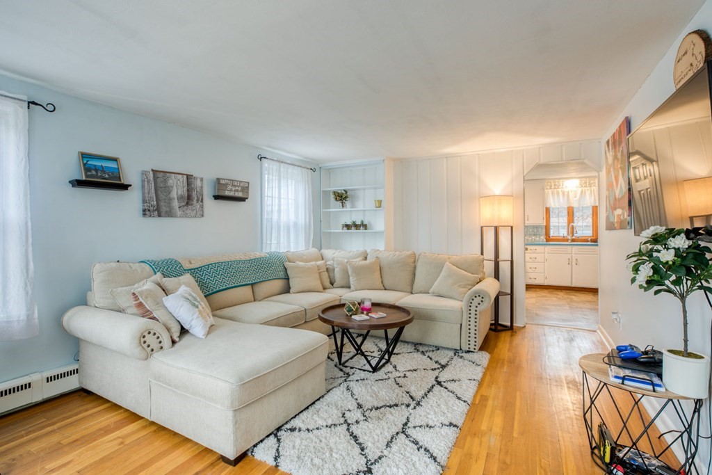 23 Kerry Drive Springfield, MA 01118 - Photo 14 of 24 Gallery Image 14