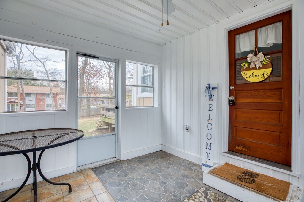 23 Kerry Drive Springfield, MA 01118 - Photo 20 of 24 Gallery Image 20
