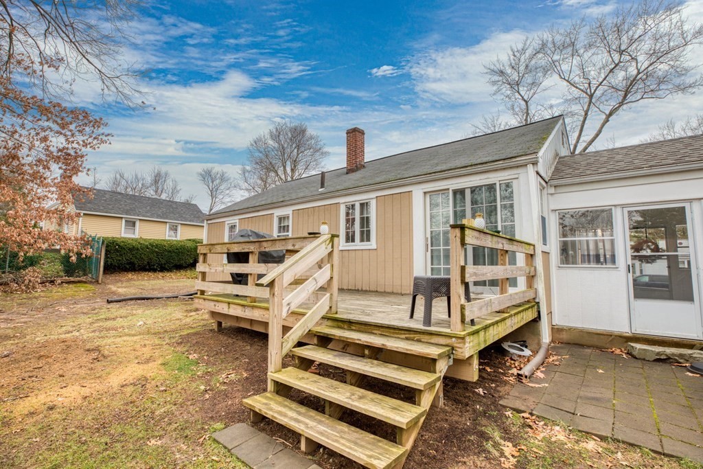 23 Kerry Drive Springfield, MA 01118 - Photo 21 of 24 Gallery Image 21