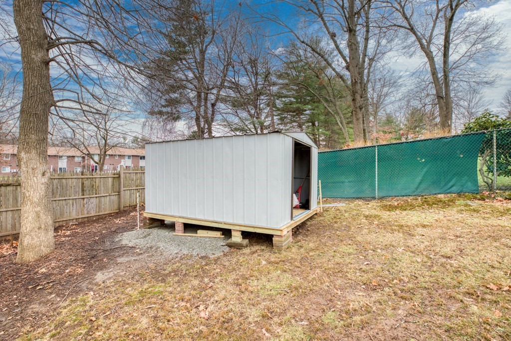 23 Kerry Drive Springfield, MA 01118 - Photo 22 of 24 Gallery Image 22