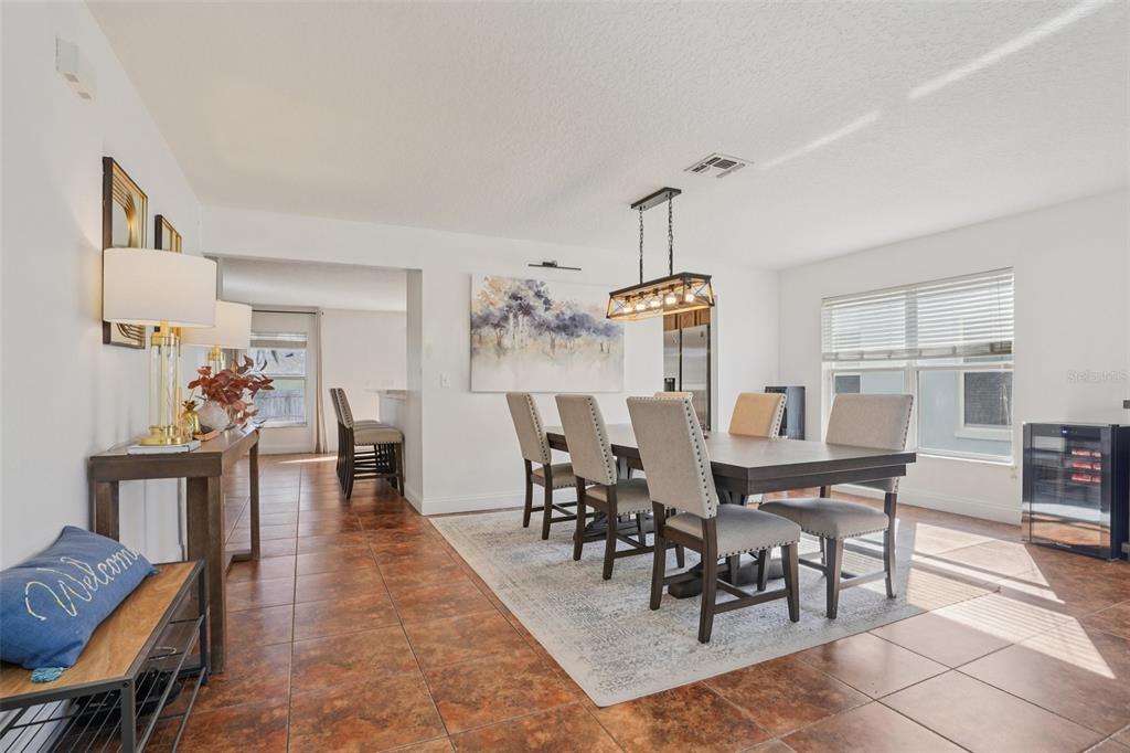 739 Sterling Spring Road Orlando, FL 32828 - Photo 3 of 32