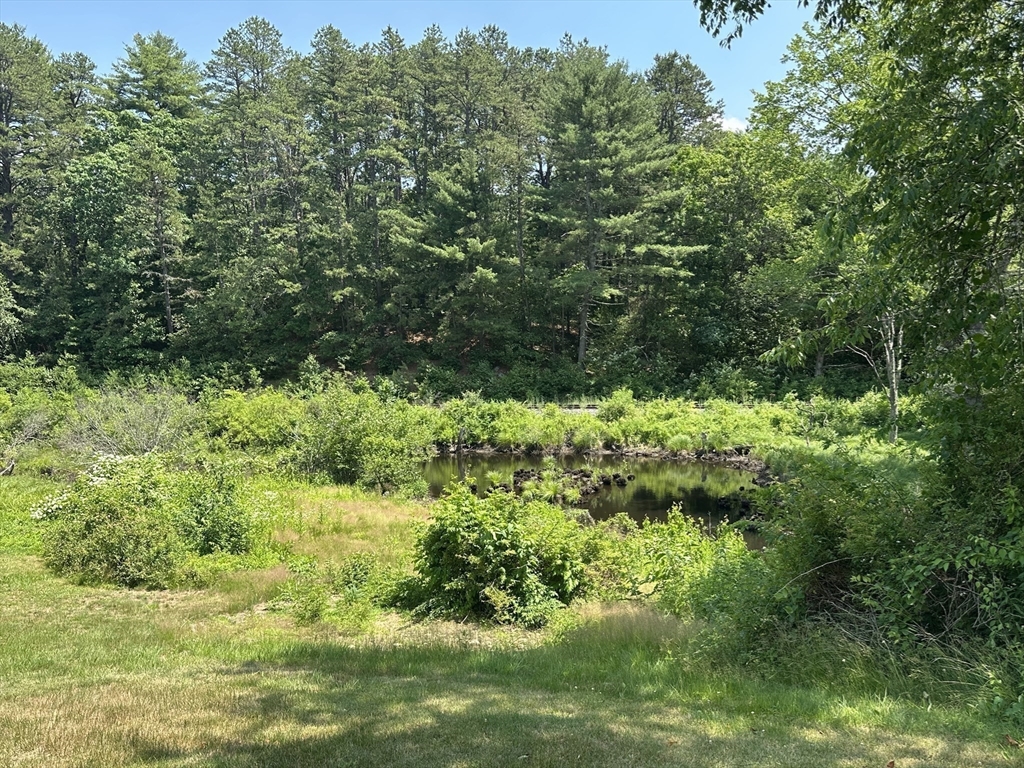 72 Stafford Road Monson, MA 01057 - Photo 10 of 37