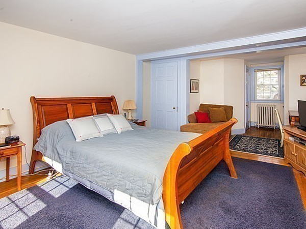 61 Hedge Road Brookline, MA 02445 - Photo 15 of 22 Gallery Image 15