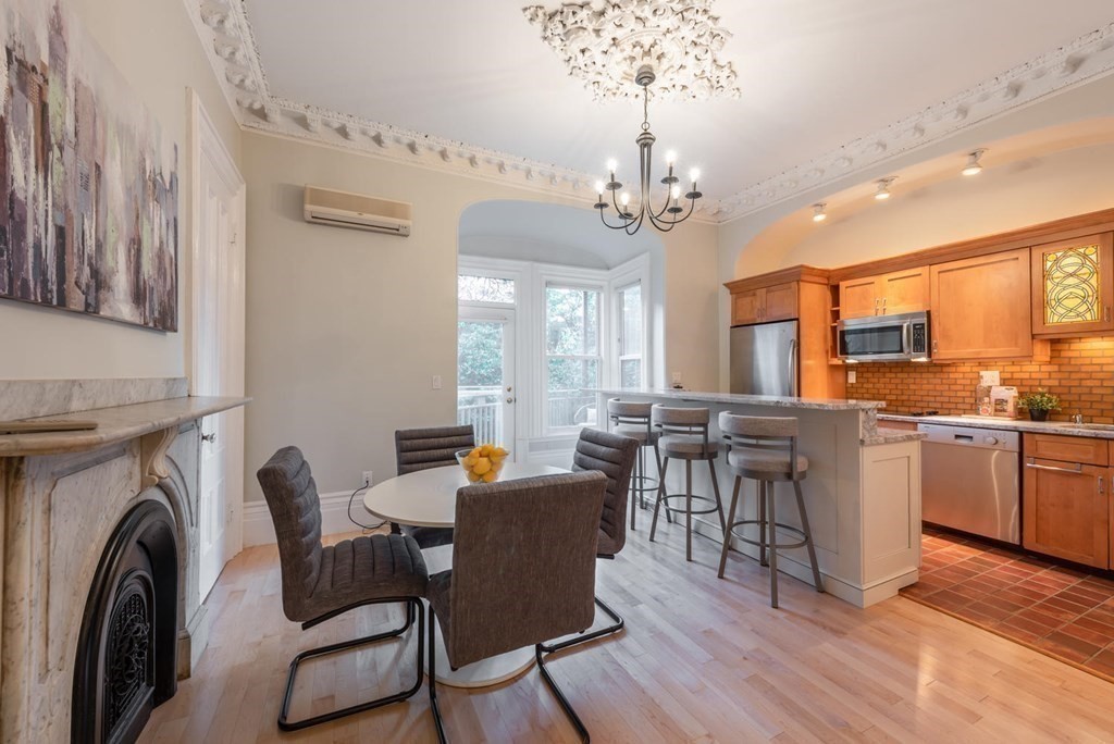 18 Concord Square, Unit 2 Boston, MA 02118 - Photo 8 of 22