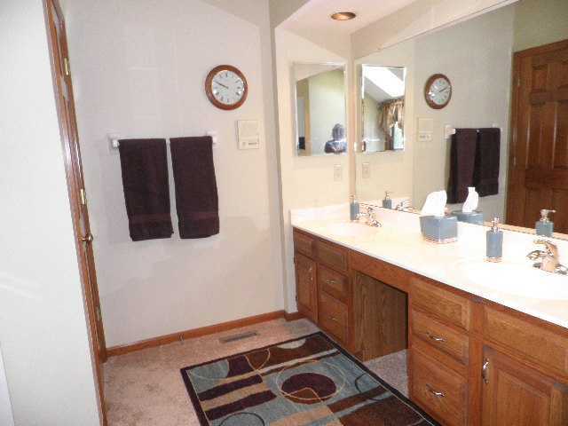 63 Ridge Side Drive Powell, OH 43065 - Photo 14 of 25 Gallery Image 14